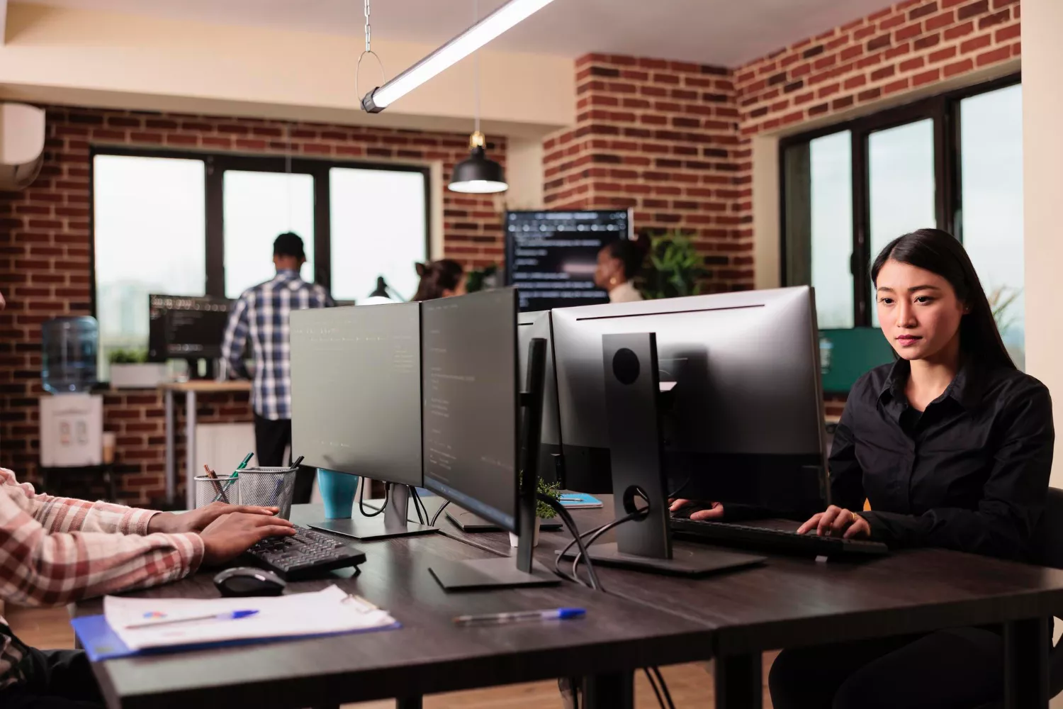 Fungsi dan Peran Software House